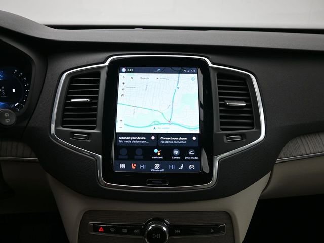 Used 2023 Volvo XC90 B6 Core w/ Climate Package image 12