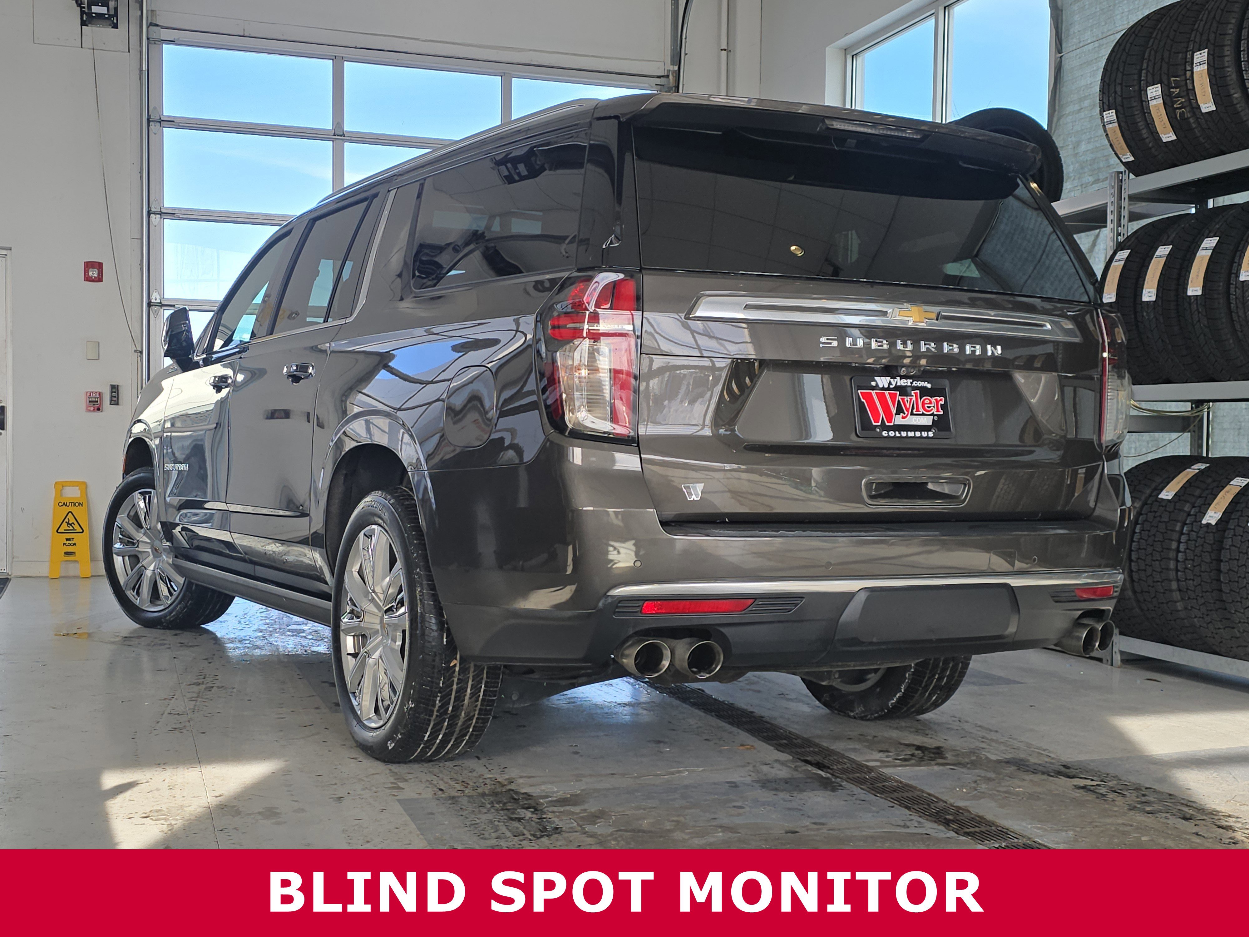 Used 2021 Chevrolet Suburban High Country image 15