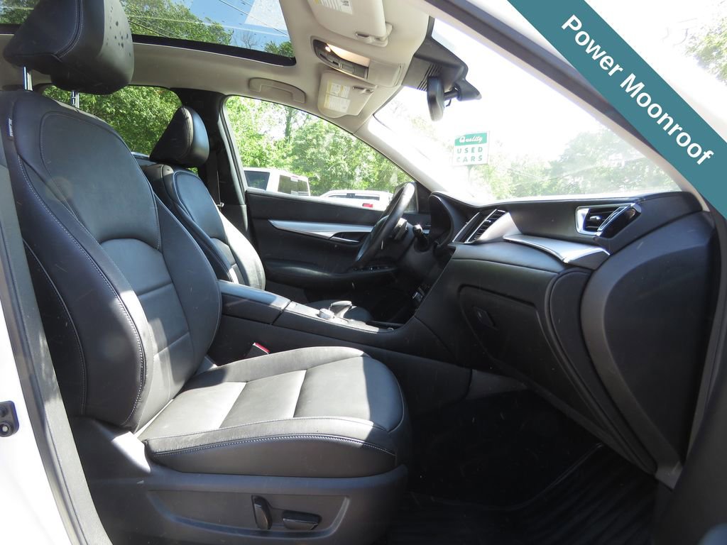 Used 2020 INFINITI QX50 Luxe w/ Navigation Package AWD/4WD image 13