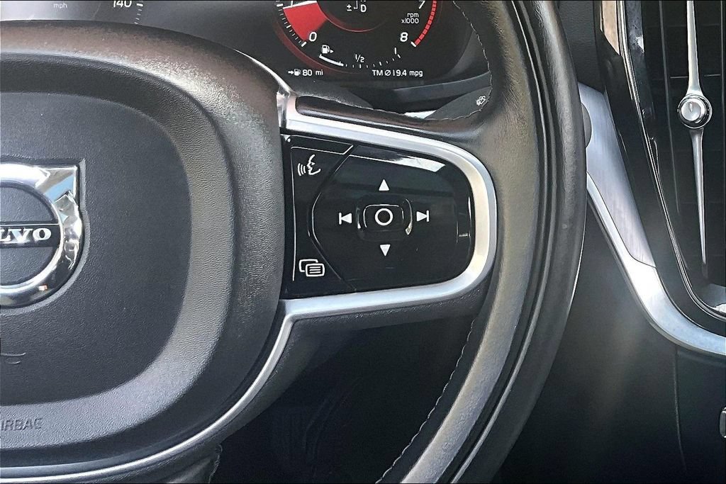 Used 2020 Volvo S60 T5 Momentum FWD image 21