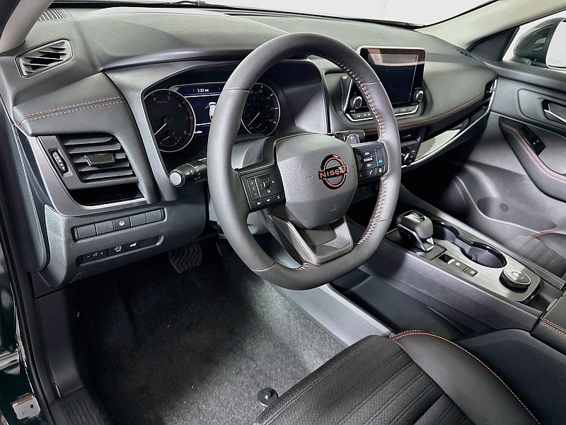 New 2026 Nissan Rogue SV AWD/4WD image 9