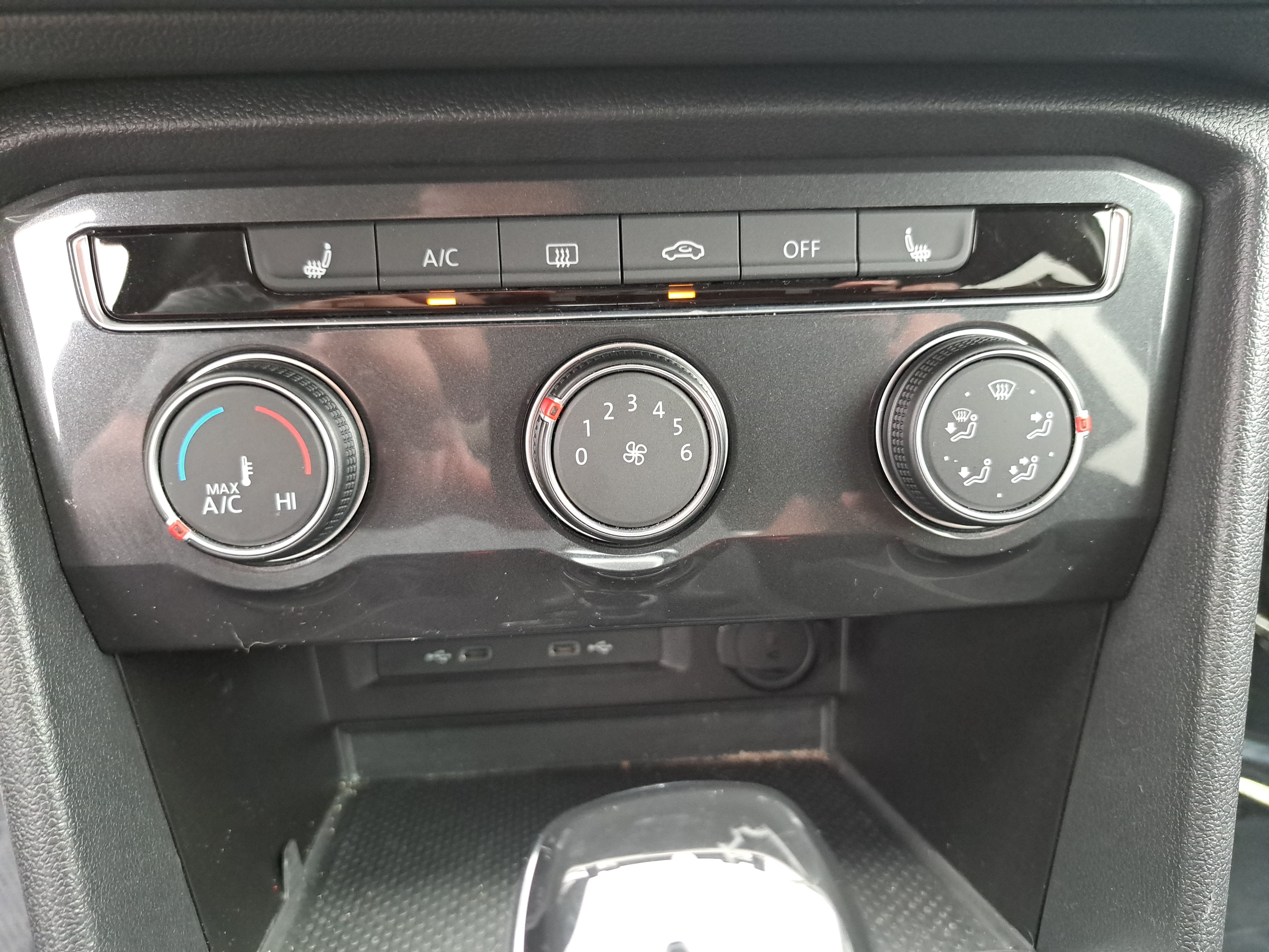 Used 2023 Volkswagen Tiguan S w/ Driver Assistance Package AWD/4WD image 48