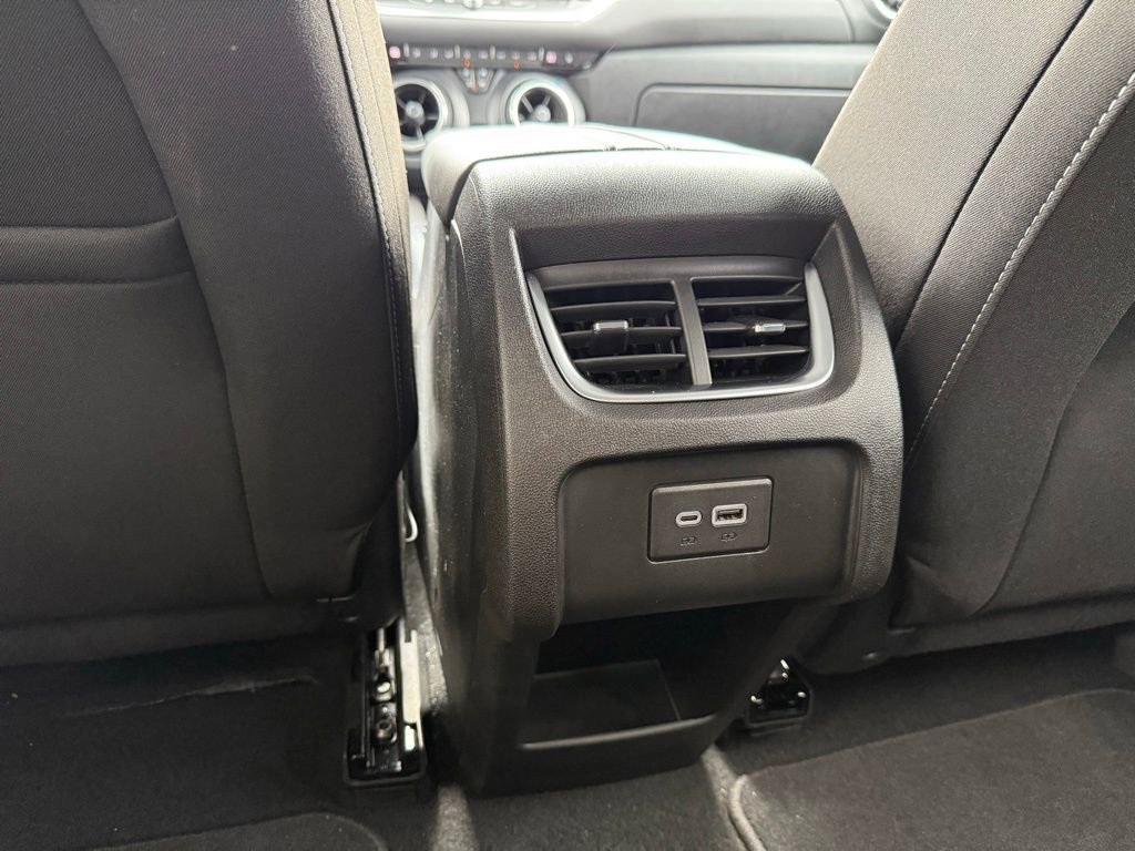 Used 2024 Chevrolet Blazer LT w/ Convenience Package FWD image 25