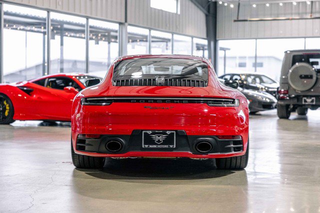 Used 2024 Porsche 911 Carrera T image 5