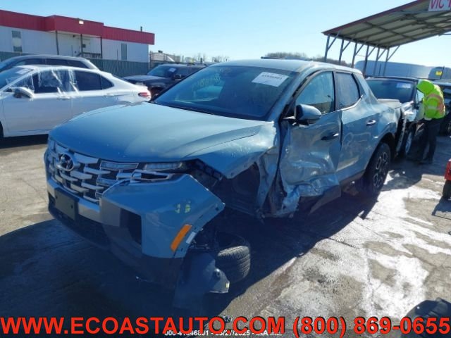 Used 2024 Hyundai Santa Cruz SE image 2