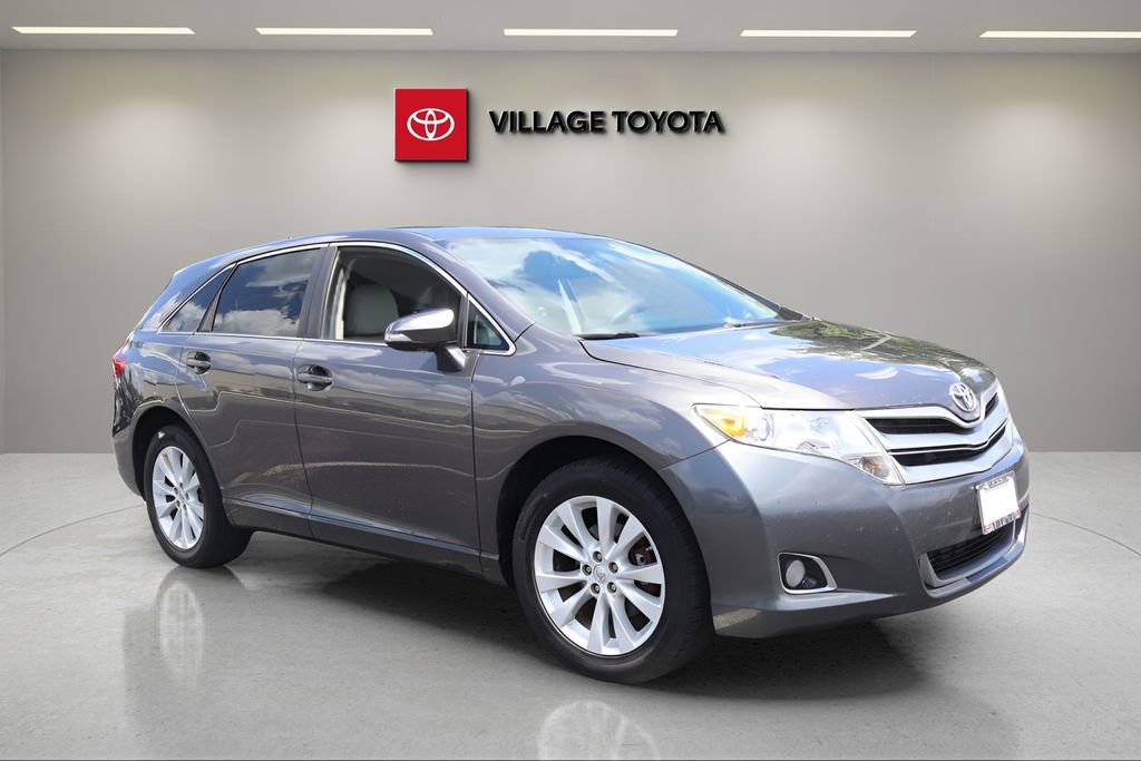 Used 2015 Toyota Venza LE AWD/4WD image 7