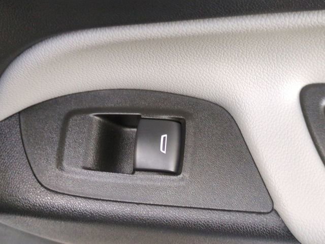 Used 2022 Chevrolet Equinox LS w/ LS Convenience Package image 31