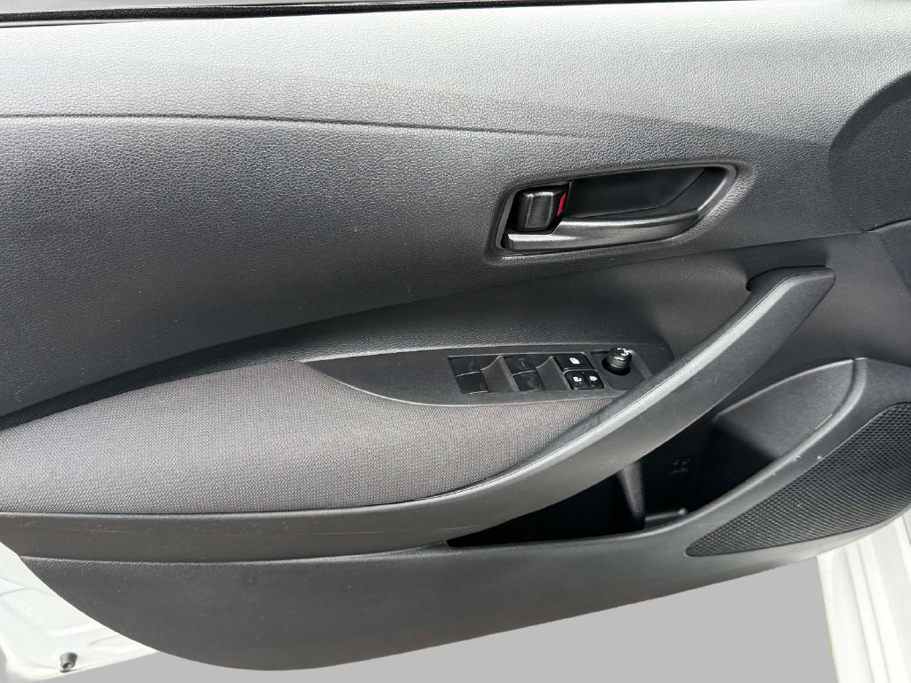 Used 2024 Toyota Corolla LE FWD image 19