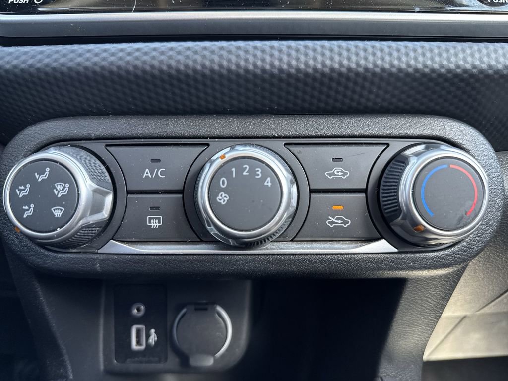 Used 2023 Nissan Kicks S image 17