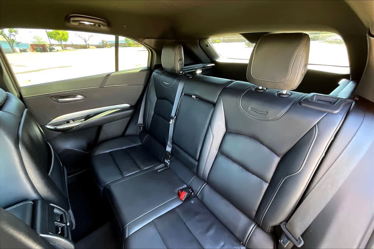 Used 2023 Cadillac XT4 Premium Luxury image 28
