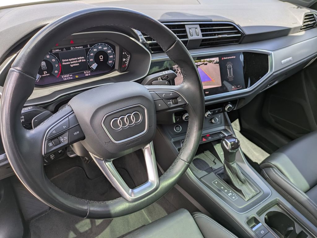 Used 2024 Audi Q3 2.0T Premium w/ Convenience Package AWD/4WD image 15