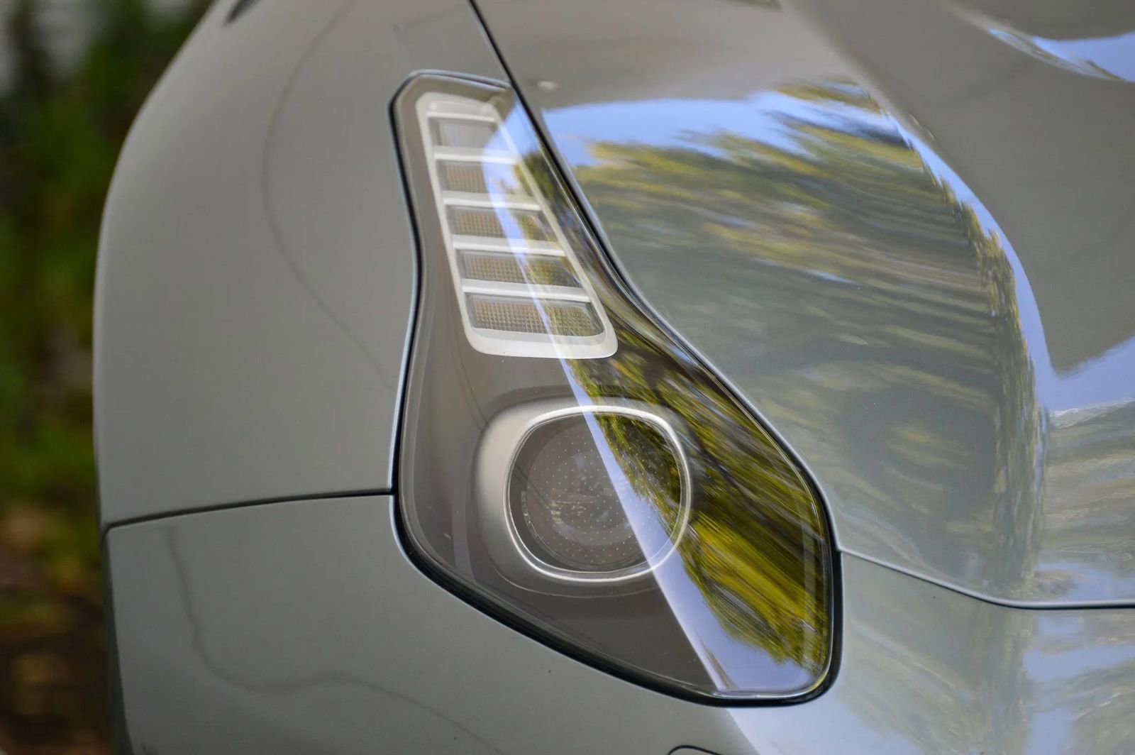 Used 2015 Ferrari California T RWD image 30