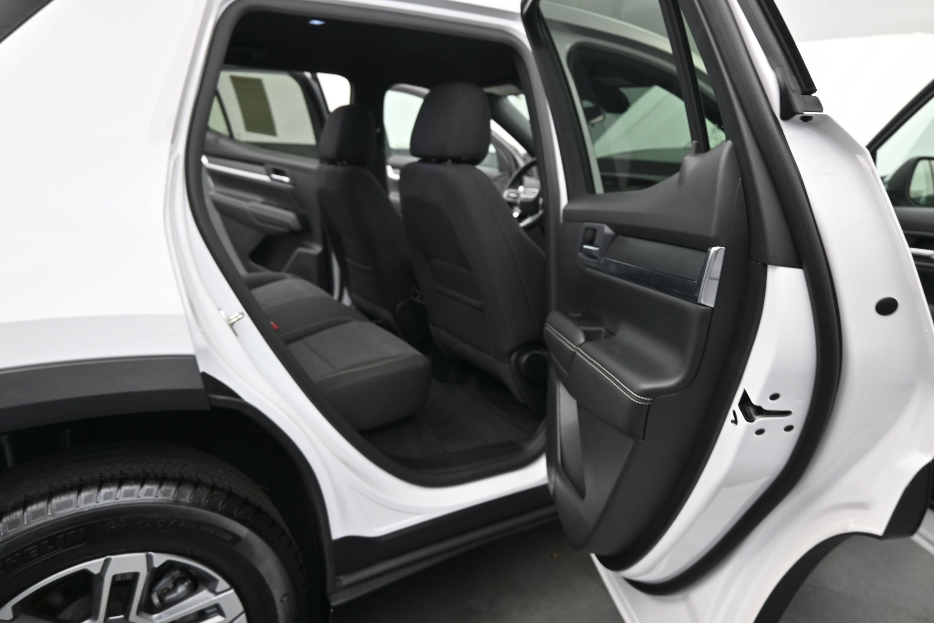 Used 2026 GMC Terrain Elevation FWD image 27
