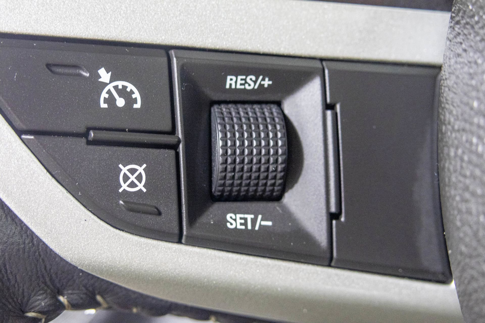 Used 2010 Chevrolet Camaro SS w/ RS Package image 33