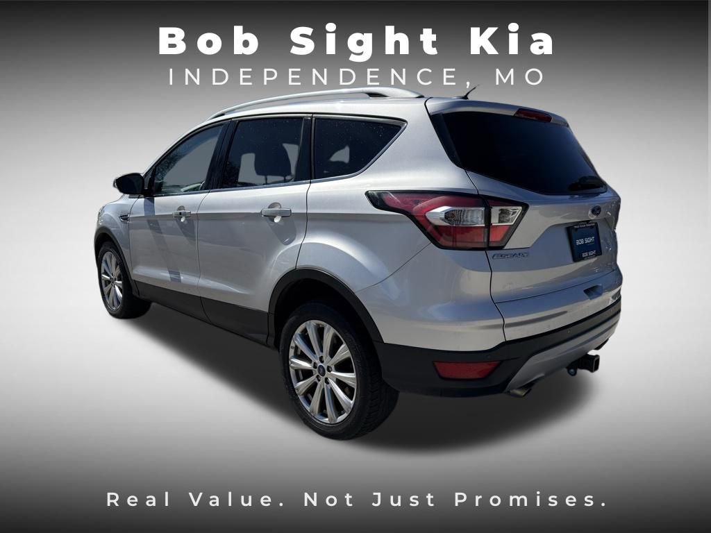 Used 2017 Ford Escape Titanium image 14