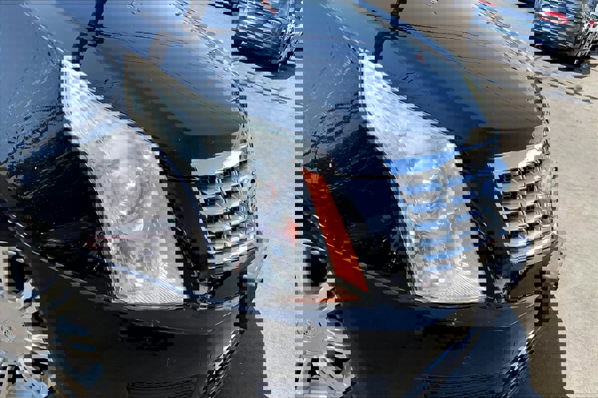 Used 2016 Cadillac SRX Luxury image 29