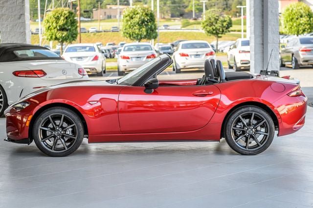 Used 2016 MAZDA MX-5 Miata Club RWD image 49