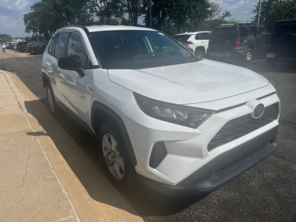 Used 2021 Toyota RAV4 LE AWD/4WD image 8