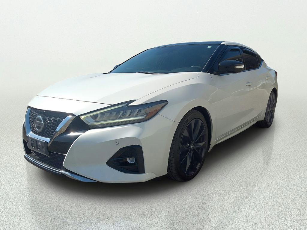 Used 2020 Nissan Maxima SR w/ Sport Mat Group FWD image 3