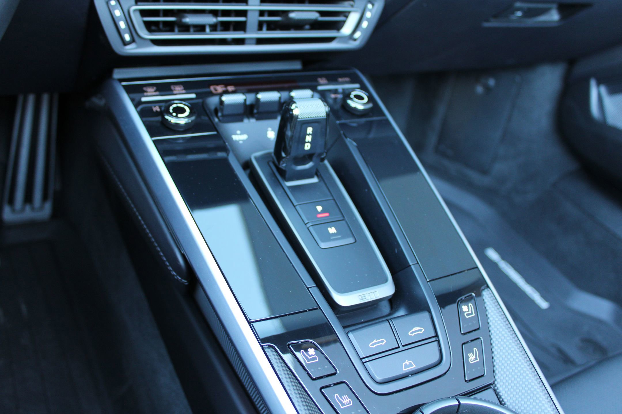 Used 2024 Porsche 911 Carrera image 20