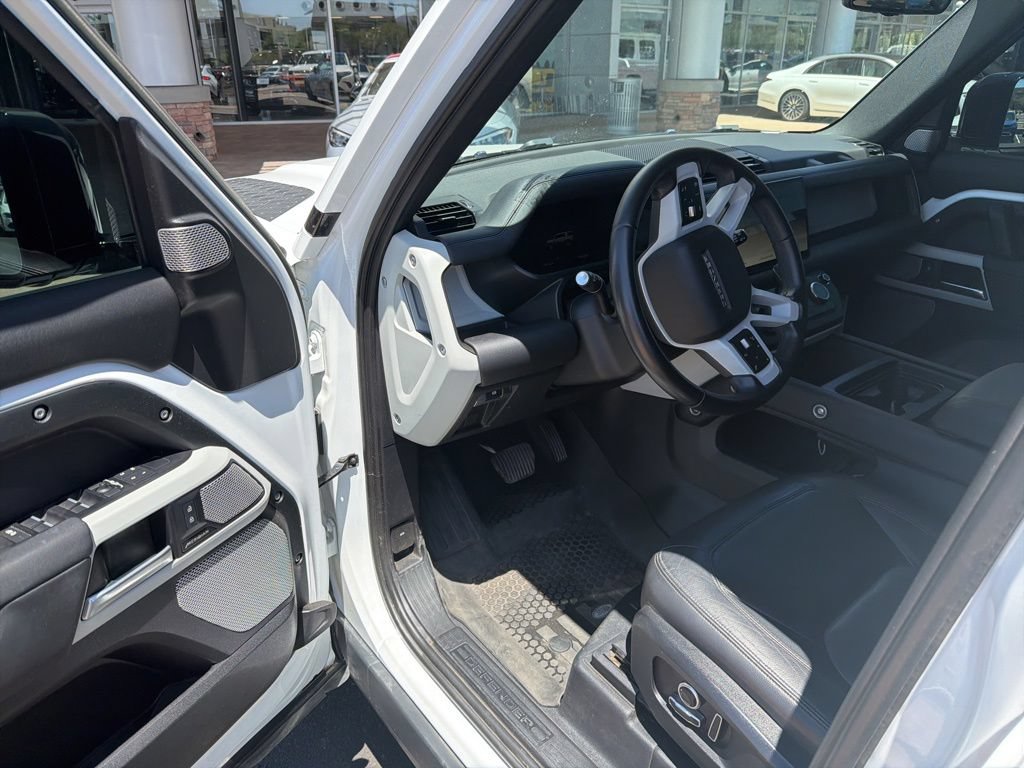 Used 2024 Land Rover Defender 130 S AWD/4WD image 5