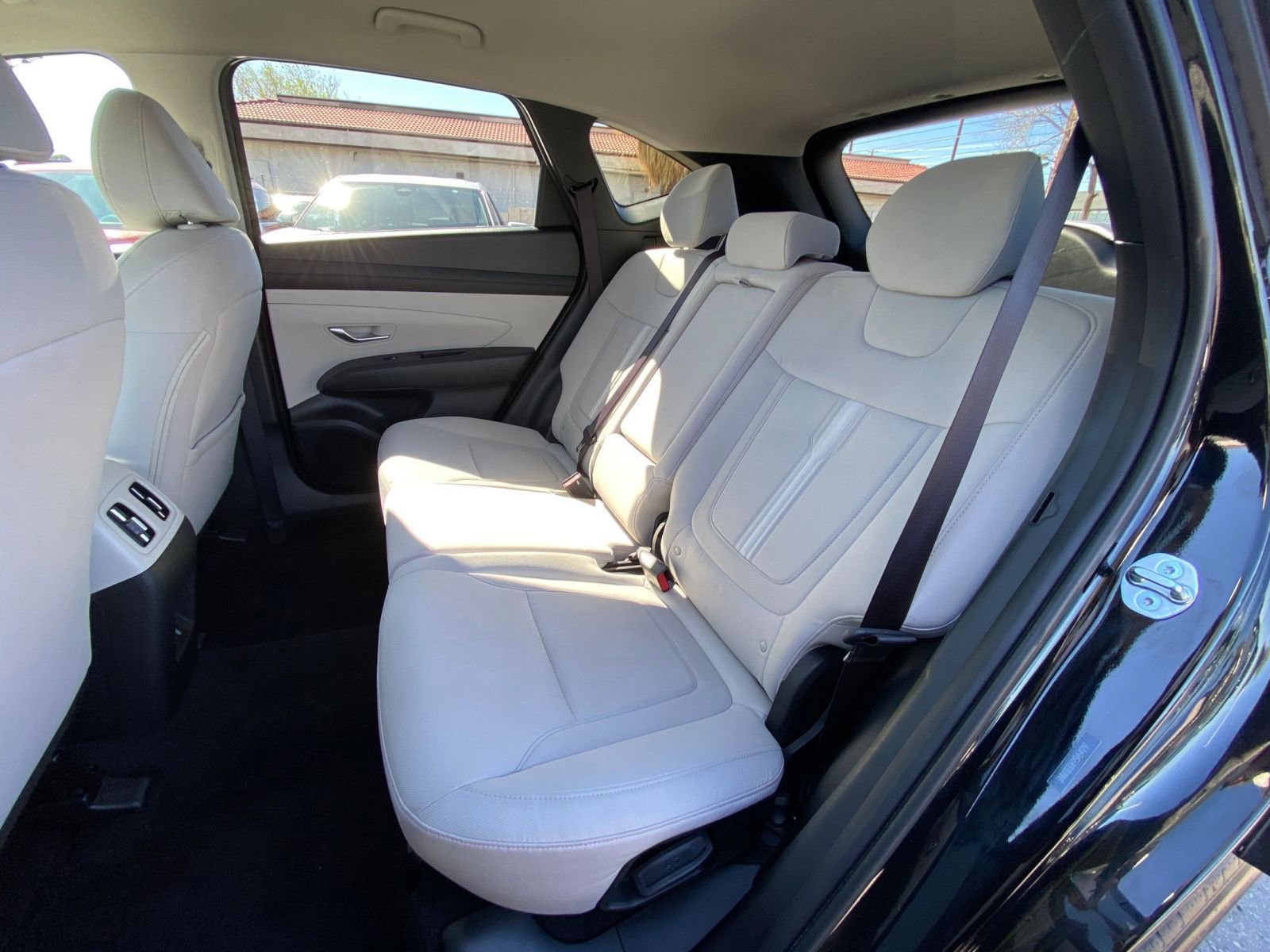 Used 2025 Hyundai Tucson SEL FWD image 39