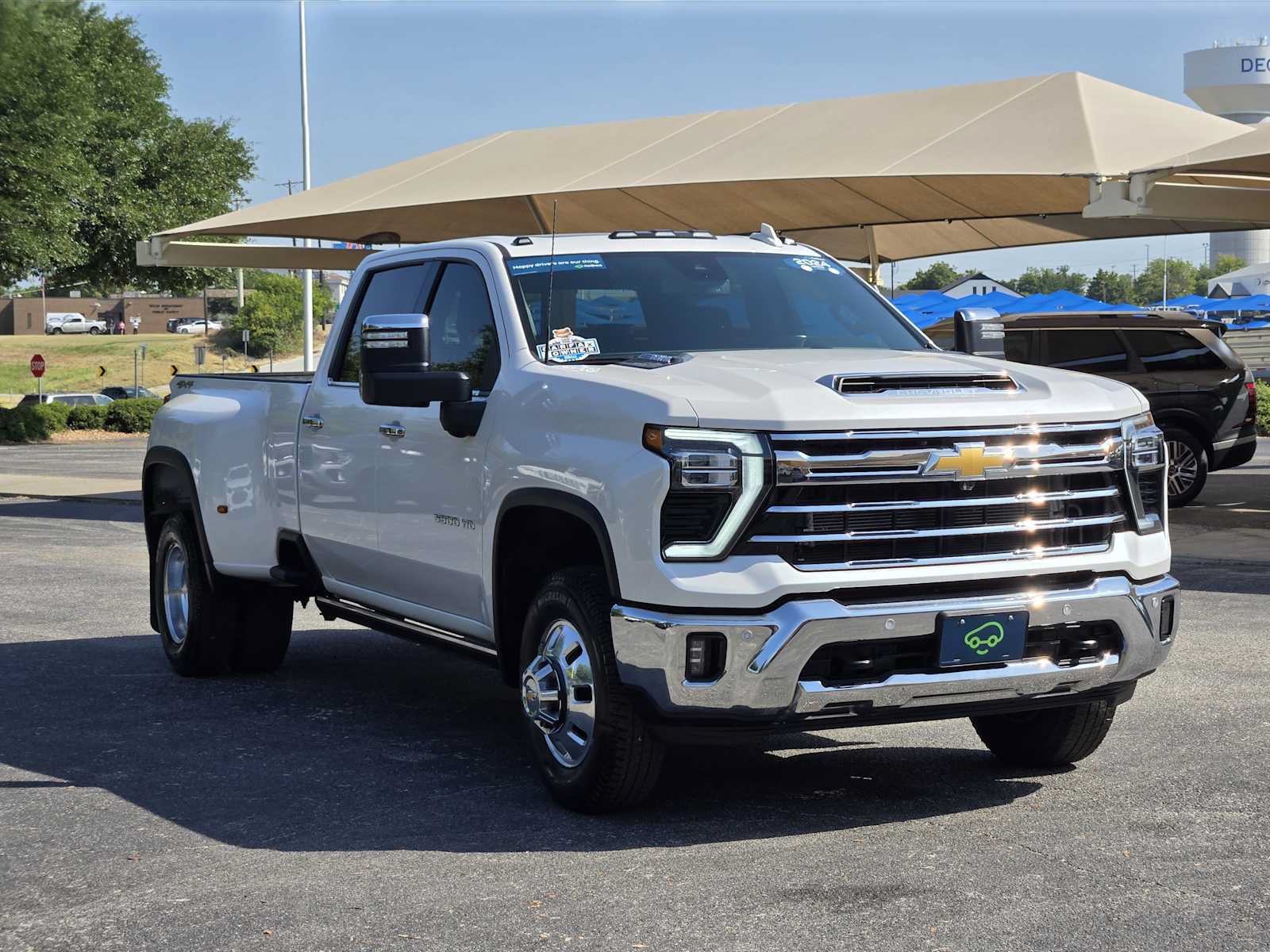 Certified 2024 Chevrolet Silverado 3500 LTZ w/ LTZ Convenience Package AWD/4WD image 2