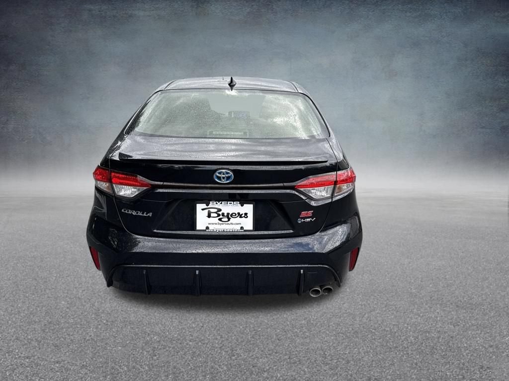 Used 2025 Toyota Corolla SE FWD image 5