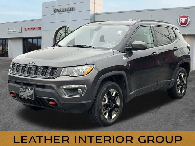 Used 2018 Jeep Compass Trailhawk w/ Leather Interior Group AWD/4WD image 3