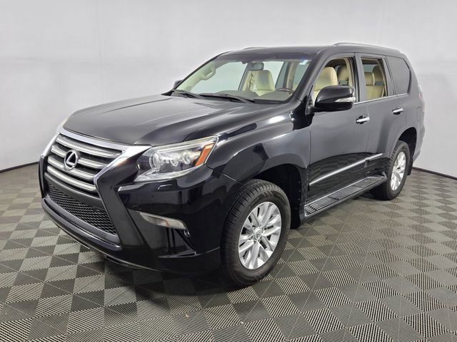 Used 2017 Lexus GX 460 AWD/4WD image 3