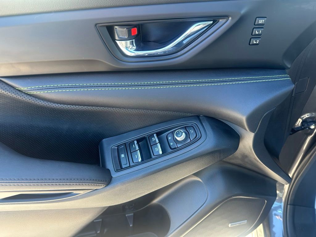 Used 2025 Subaru Ascent Bronze Edition image 23