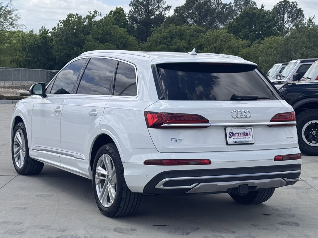 Used 2020 Audi Q7 3.0T Premium Plus w/ Premium Plus Package image 4