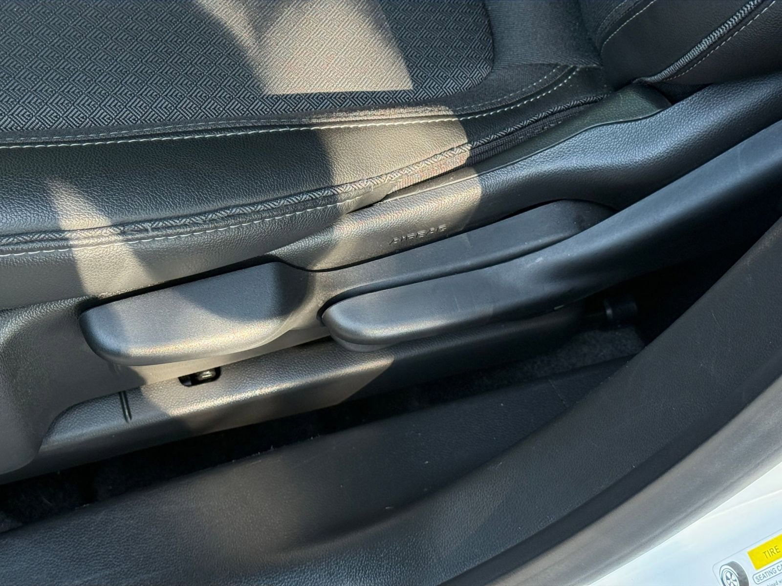 Used 2025 Buick Encore GX Preferred FWD image 22