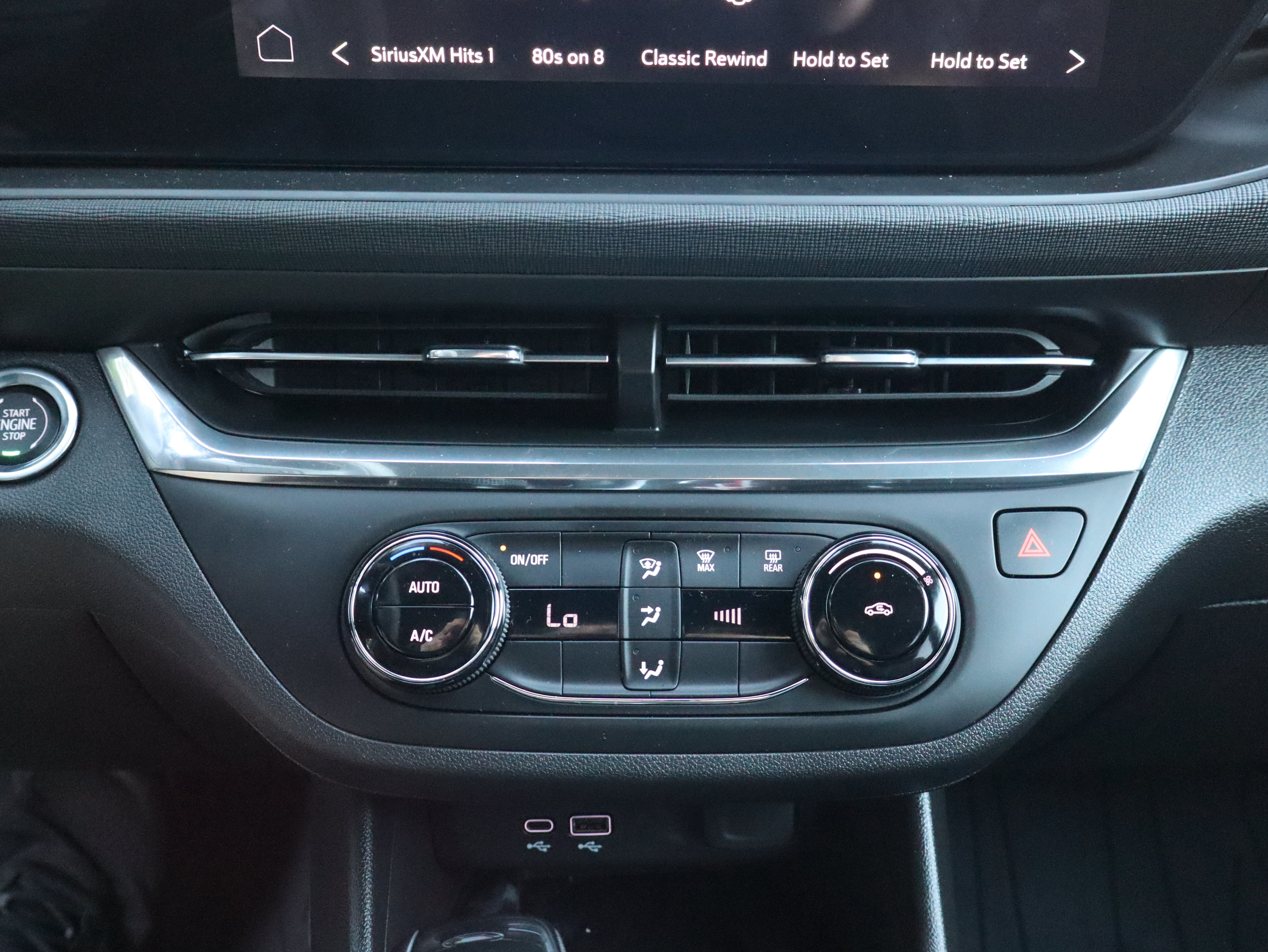 Used 2026 Buick Envista Preferred w/ Convenience II Package FWD image 32