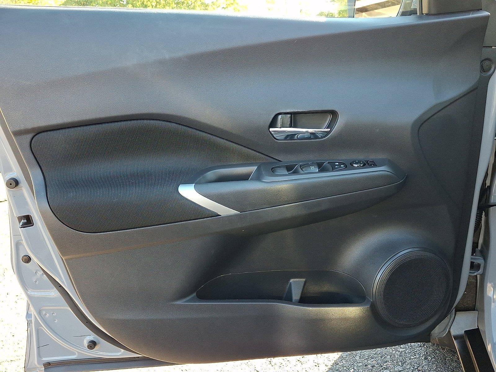 Used 2024 Nissan Kicks SV FWD image 14