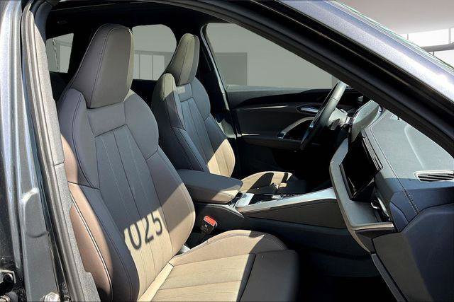 Used 2025 Audi Q5 Prestige AWD/4WD image 29