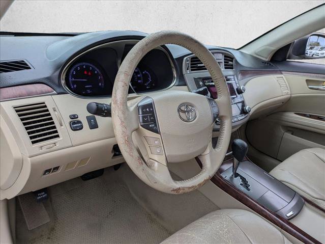 Used 2012 Toyota Avalon image 10