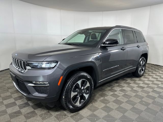 Used 2023 Jeep Grand Cherokee 4WD 4xe image 7