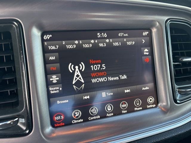 Used 2020 Dodge Challenger SXT w/ Blacktop Package image 22