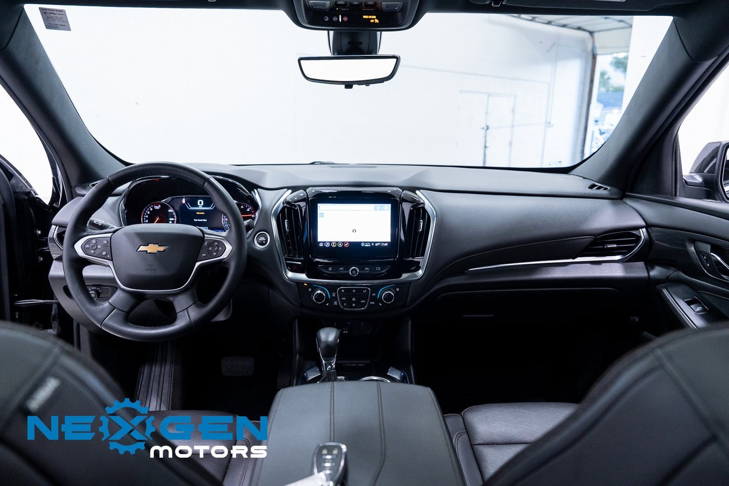 Used 2023 Chevrolet Traverse High Country image 7