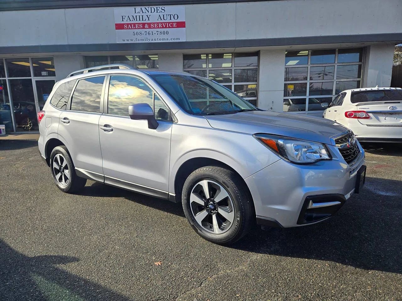 Used 2018 Subaru Forester 2.5i Premium w/ All-Weather Package image 48