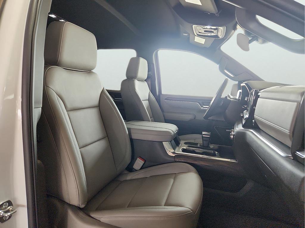 New 2026 GMC Sierra 1500 SLT AWD/4WD image 17