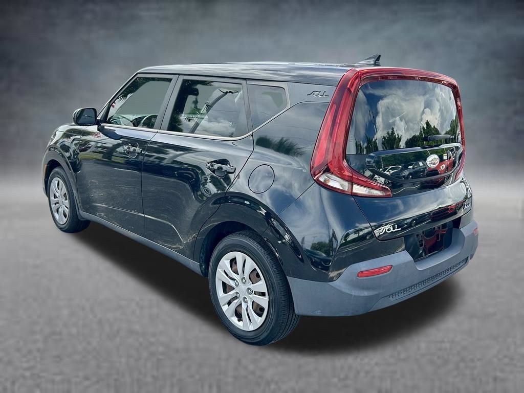 Used 2020 Kia Soul LX FWD image 8