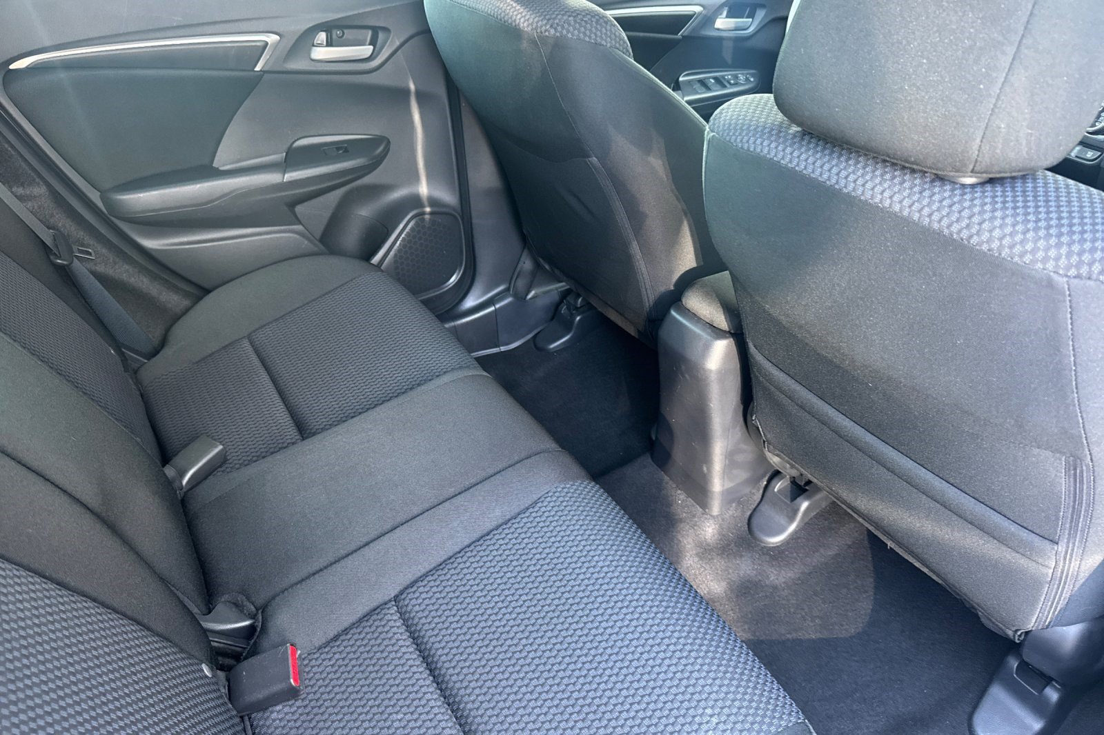 Used 2019 Honda Fit LX image 31