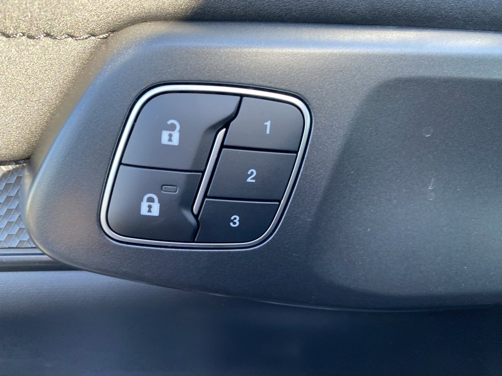 New 2025 Ford Ranger Raptor image 13