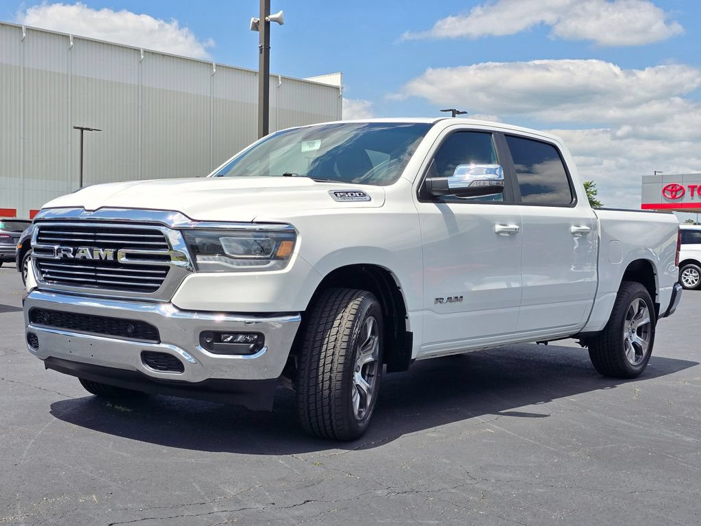 Used 2023 RAM 1500 Laramie AWD/4WD image 4
