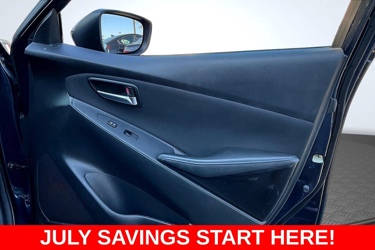 Used 2017 Toyota Yaris iA FWD image 30
