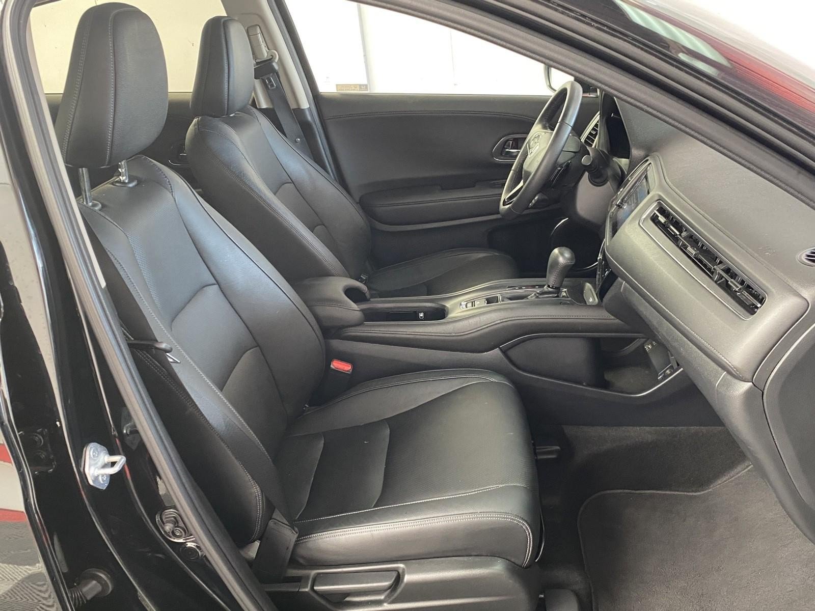 Used 2022 Honda HR-V EX-L image 9