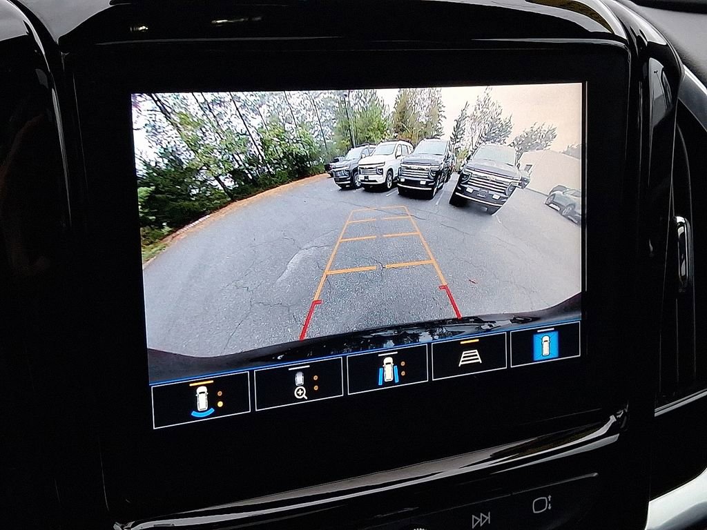 Used 2023 Chevrolet Traverse LT w/ LT Premium Package image 22