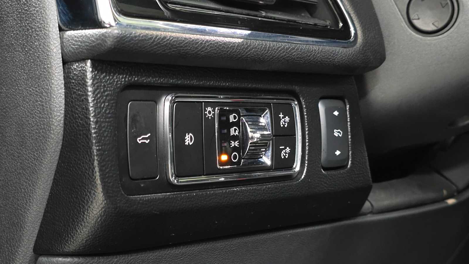 Used 2024 Lincoln Navigator L Premiere image 27
